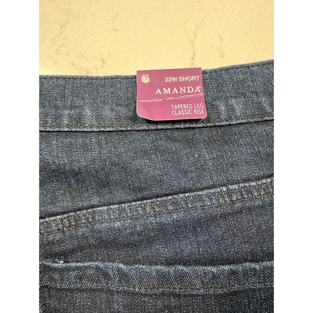 Gloria Vanderbilt Amanda Relaxed Fit Dark Blue Jeans Size 22W Short NWT - Picture 8 of 9